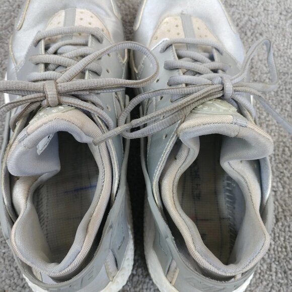 Nike Air Huarache Run SE Womens 8.5 Shoes Gray Silver Low 859429-002 NO INSOLES - Picture 10 of 11